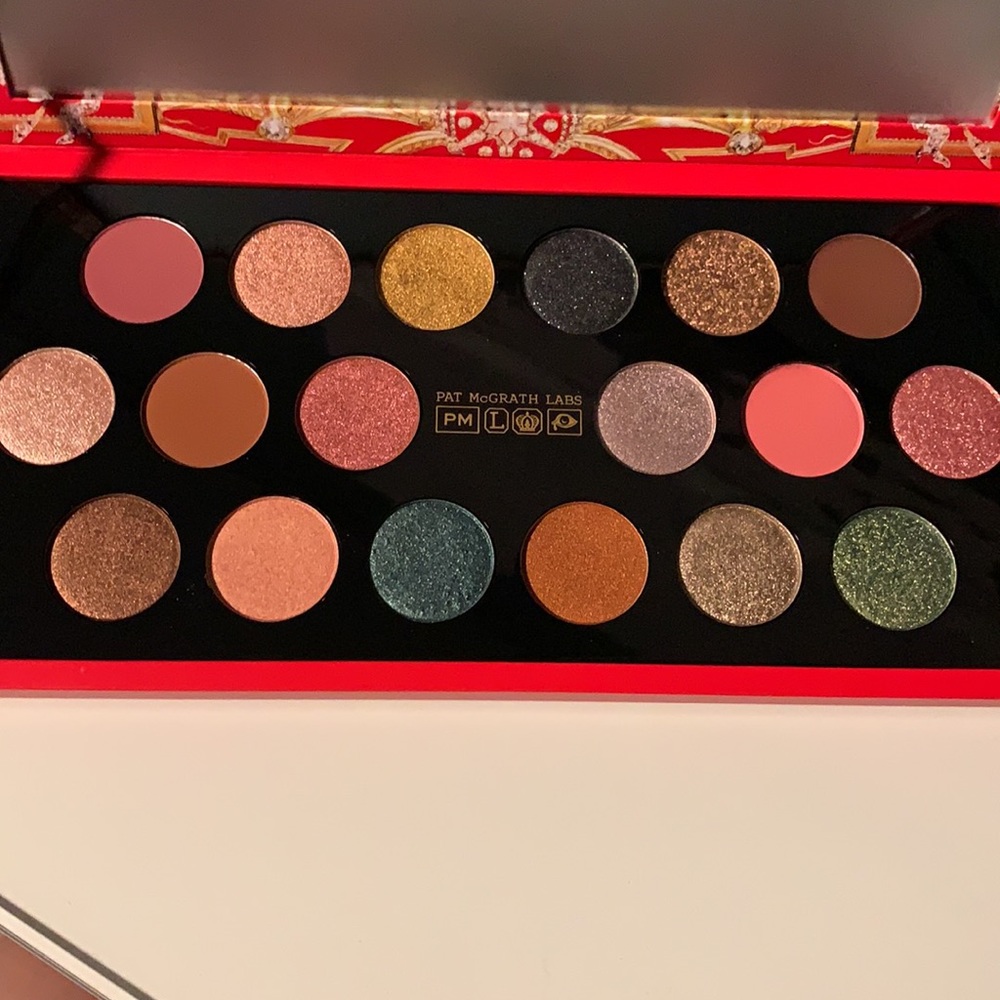 Pat McGrath Labs Eyeshadow palette